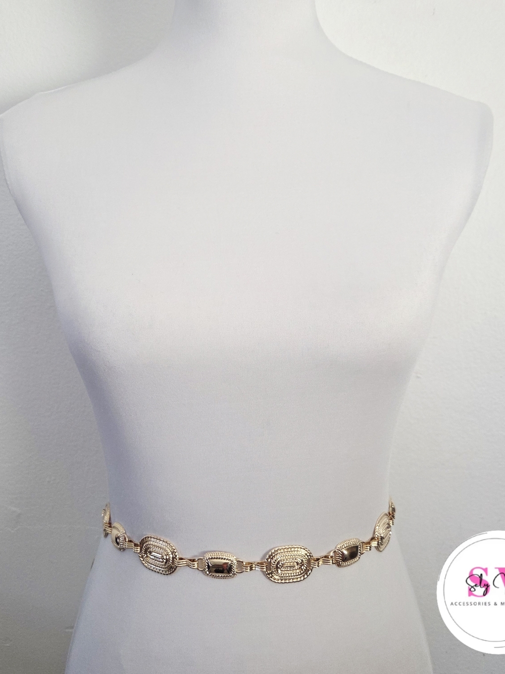 Gold Textured oval Chain Belt